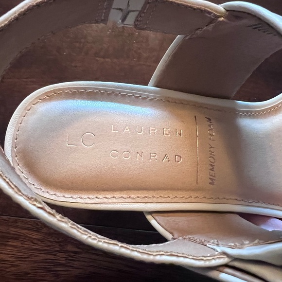 LC Lauren Conrad Cream Block Heel Sandals - Picture 7 of 8